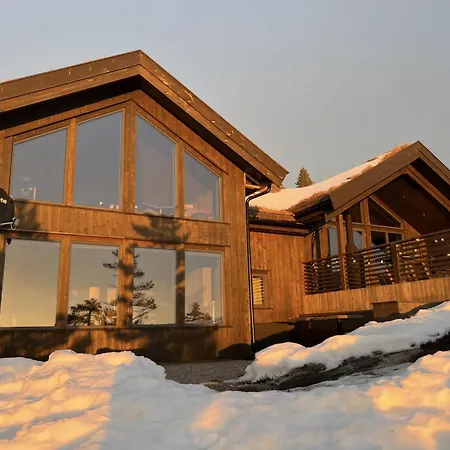 Family With Dual Kitchen In Gautefall Holiday home *
