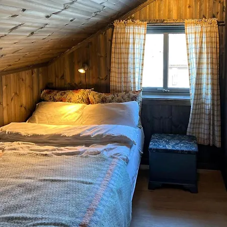 Holiday home Family With Dual Kitchen In Gautefall