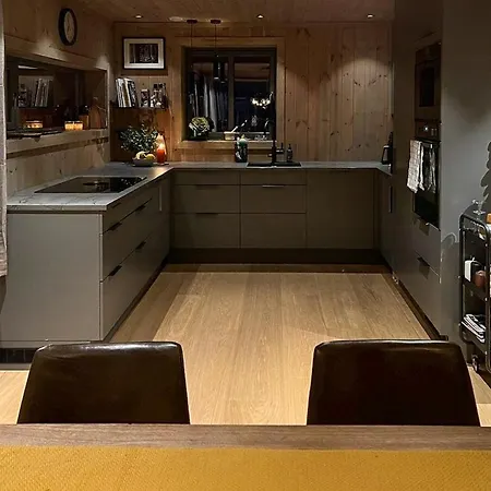 別荘 Family With Dual Kitchen In Gautefall Drangedal
